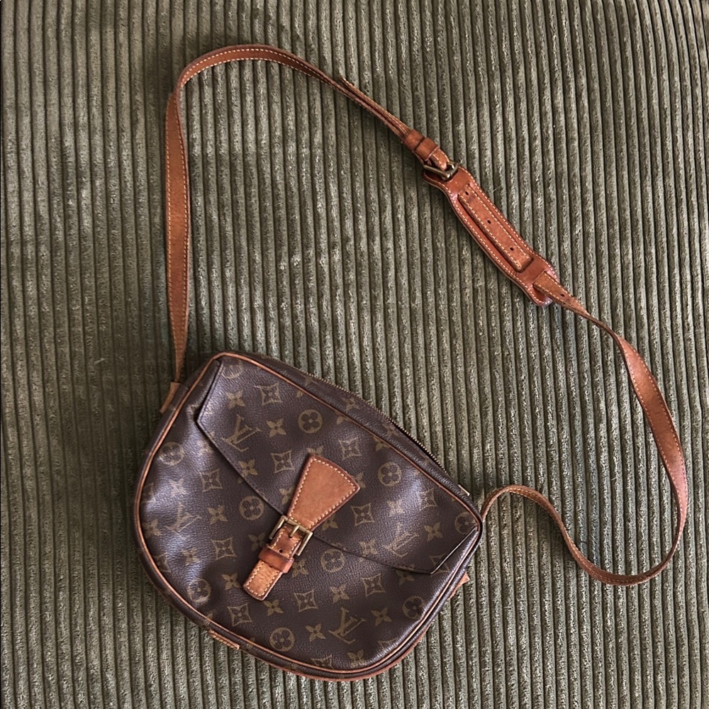 Louis Vuitton Brown Monogram Canvas Saddle Crossbody with Tan Trim